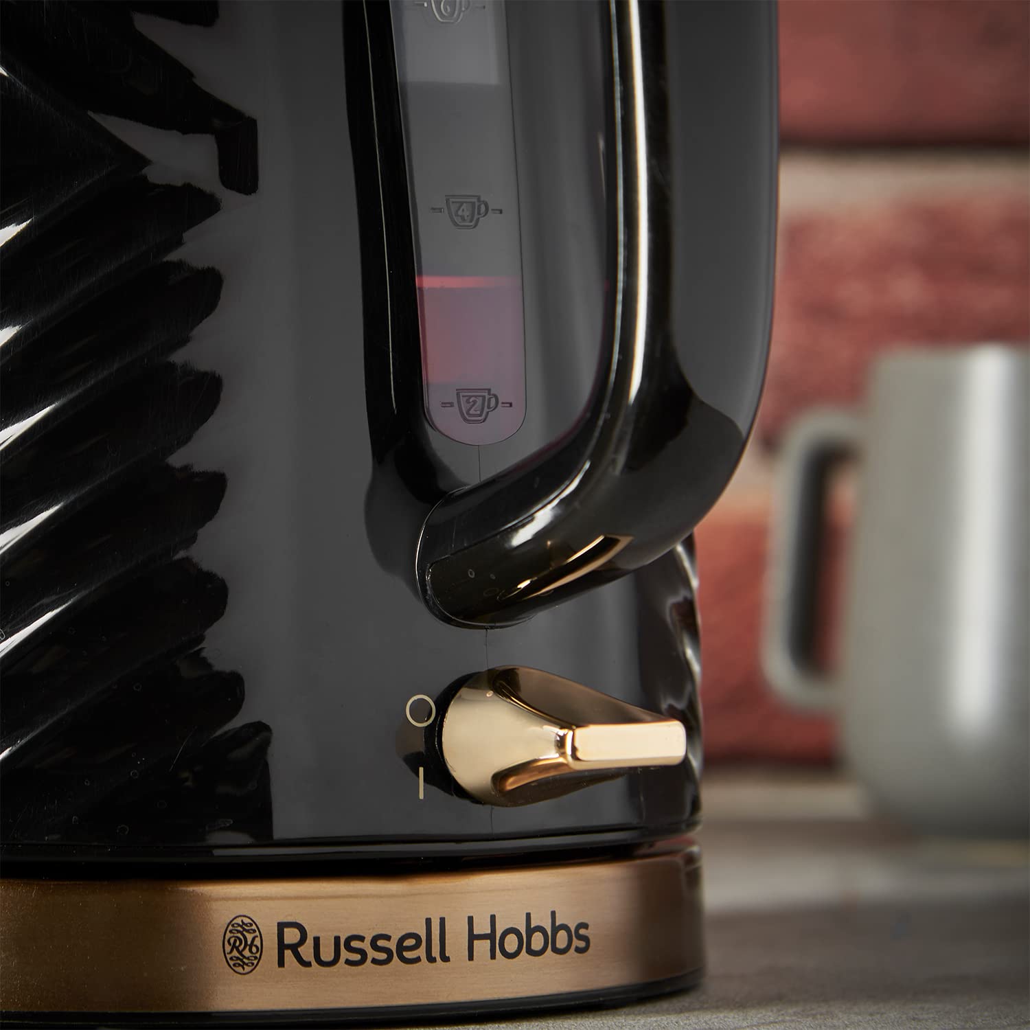 Russell Hobbs Groove Electric 1.7L Cordless Kettle (Fast Boil 3KW, Grey textured plastic with brushed gold accents, Removable washable anti-scale filter, Push to open lid, Perfect pour spout) 26382