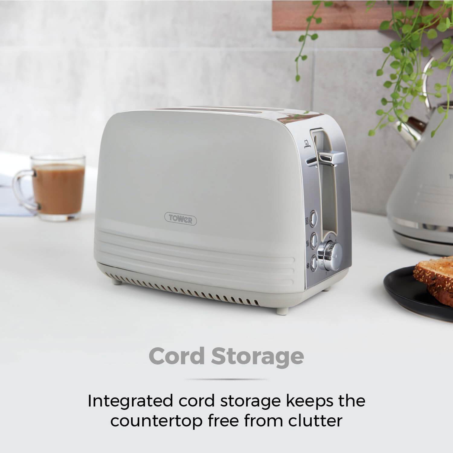 Tower, T20080BLK, Ash 2-Slice Toaster with 7 Browning Levels, Defrost/Reheat/Cancel, 925W, Black & Chrome