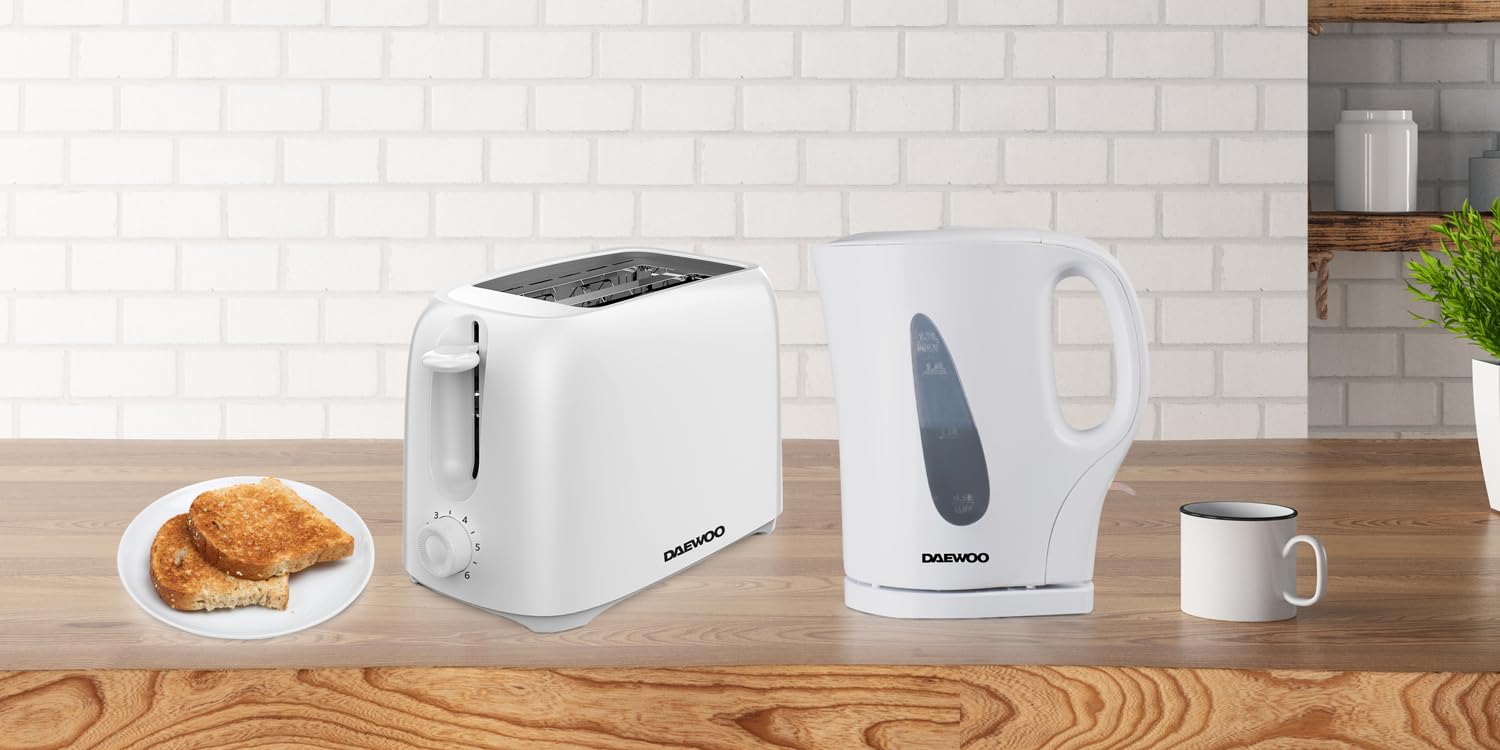 Daewoo Essentials 1.7L Fast Boil Electric Kettle – Black Plastic Cordless Jug with Auto Shut-Off & Boil-Dry Protection, Compact, Easy to Use & Clean