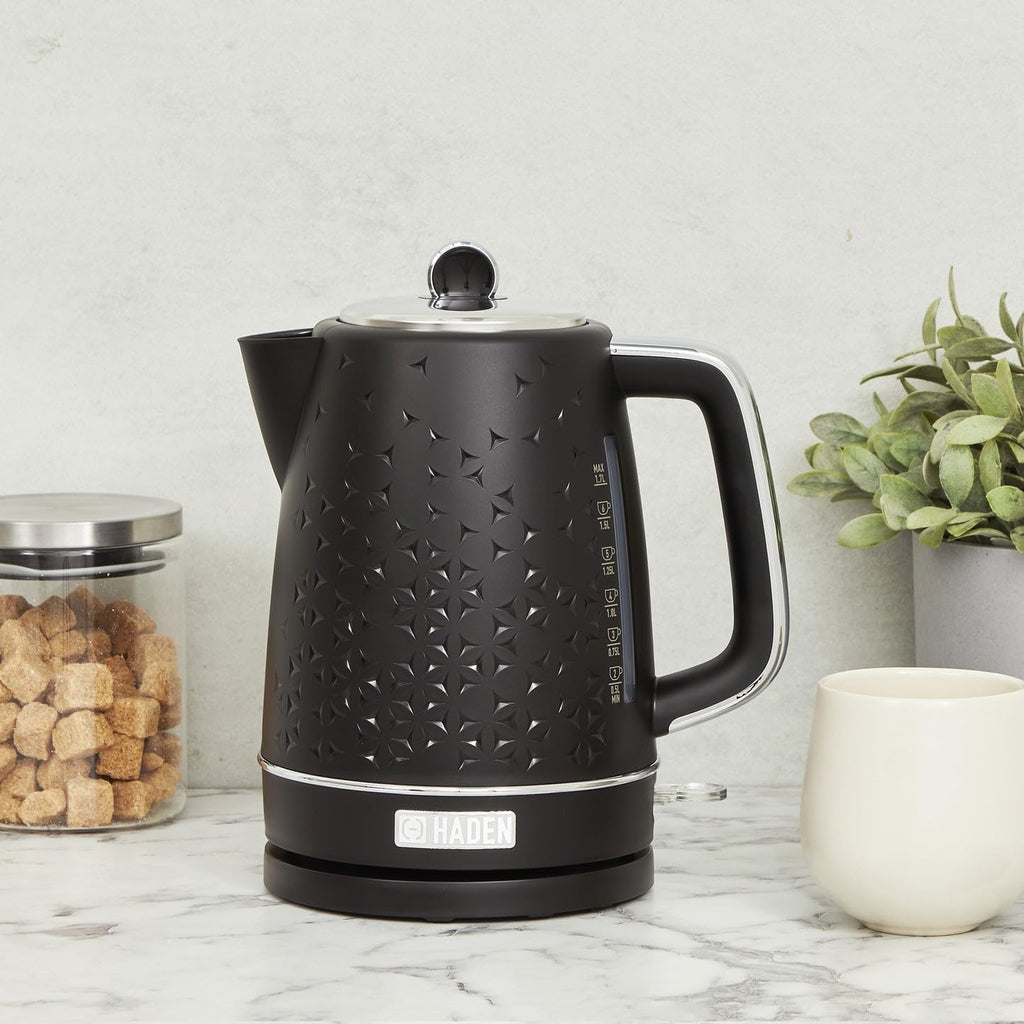 Haden Starbeck White Kettle - 1.7L Fast Boil, Quiet, Cordless Electric Kettle - 3000W, BPA Free, Ergonomic Handle, Energy-Efficient, lightweight - Perfect for Home and Travel